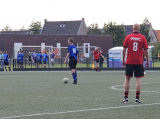 S.K.N.W.K. 3 op Kelderklasse Toernooi bij Bruse Boys (vrijdag 16 augustus 2024) (95/131)